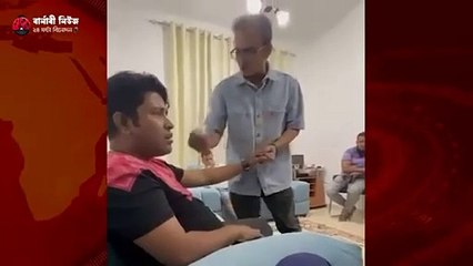 আরভ খানের কাছে শেষ পর্যন্ত হাতেপায়ে ধরে মাফ চাইলেন অনন্য মামুন