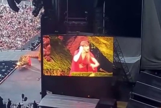 Taylor Swift moved by 15 minute applause during Eras Tour in London at Wembley Stadium