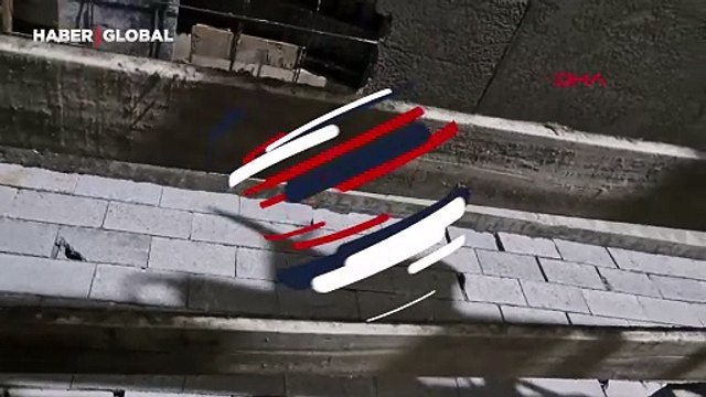 1,5 metre yükseklikten kafa üstü düşen usta yaralandı