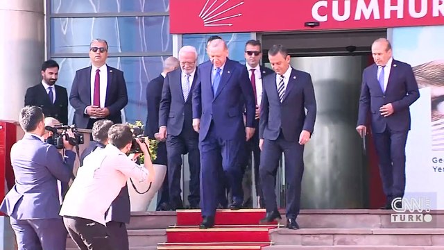 SON DAKİKA HABERİ: Cumhurbaşkanı Erdoğan: Muhalefet ile uzlaşma olur ama ittifak olmaz