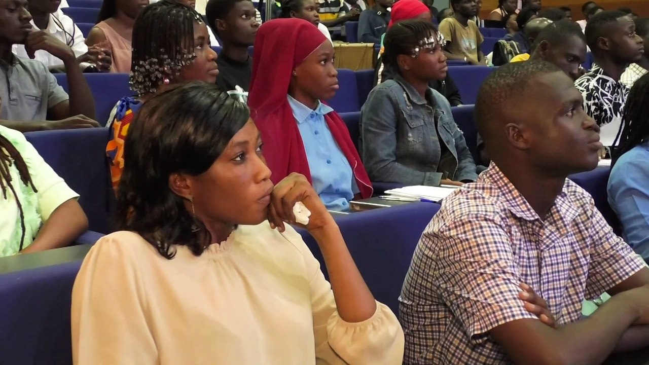 Le ministre Mamadou Touré lance le programme spécial d‘immersion 2024 des élèves et étudiants dans le cadre du PJ GOUV 2023-2025