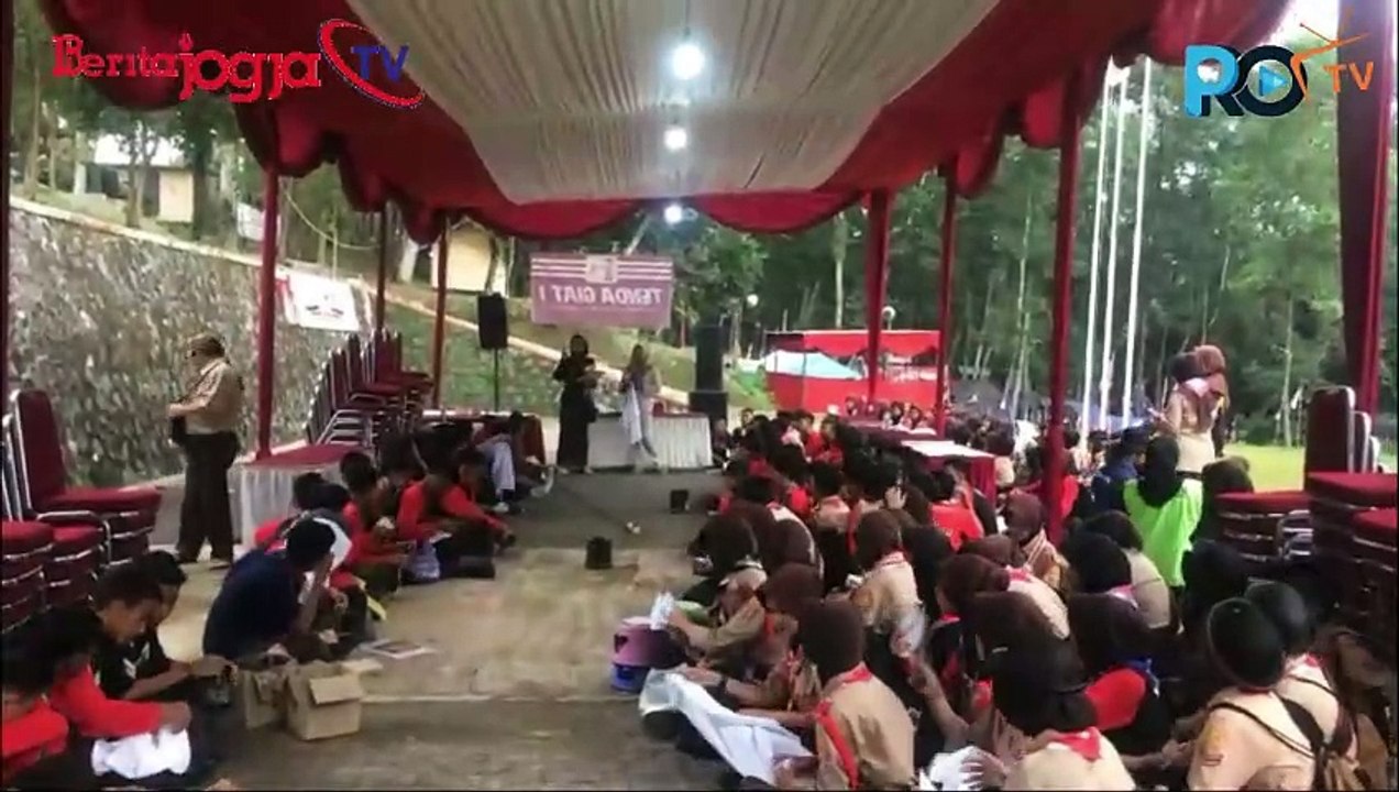 Ratusan Anggota Pramuka di Purbalingga Belajar Membatik