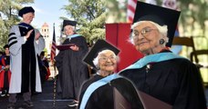 Wanita Usia 105 Tahun Genggam Ijazah Sarjana!