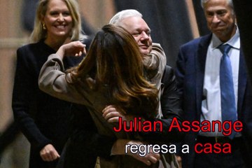 Julian Assange vuelve a Australia tras recobrar la libertad