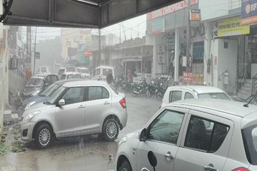 लंबे इंतजार के बाद मेघा हुए मेहरबान, झमाझम बरसे