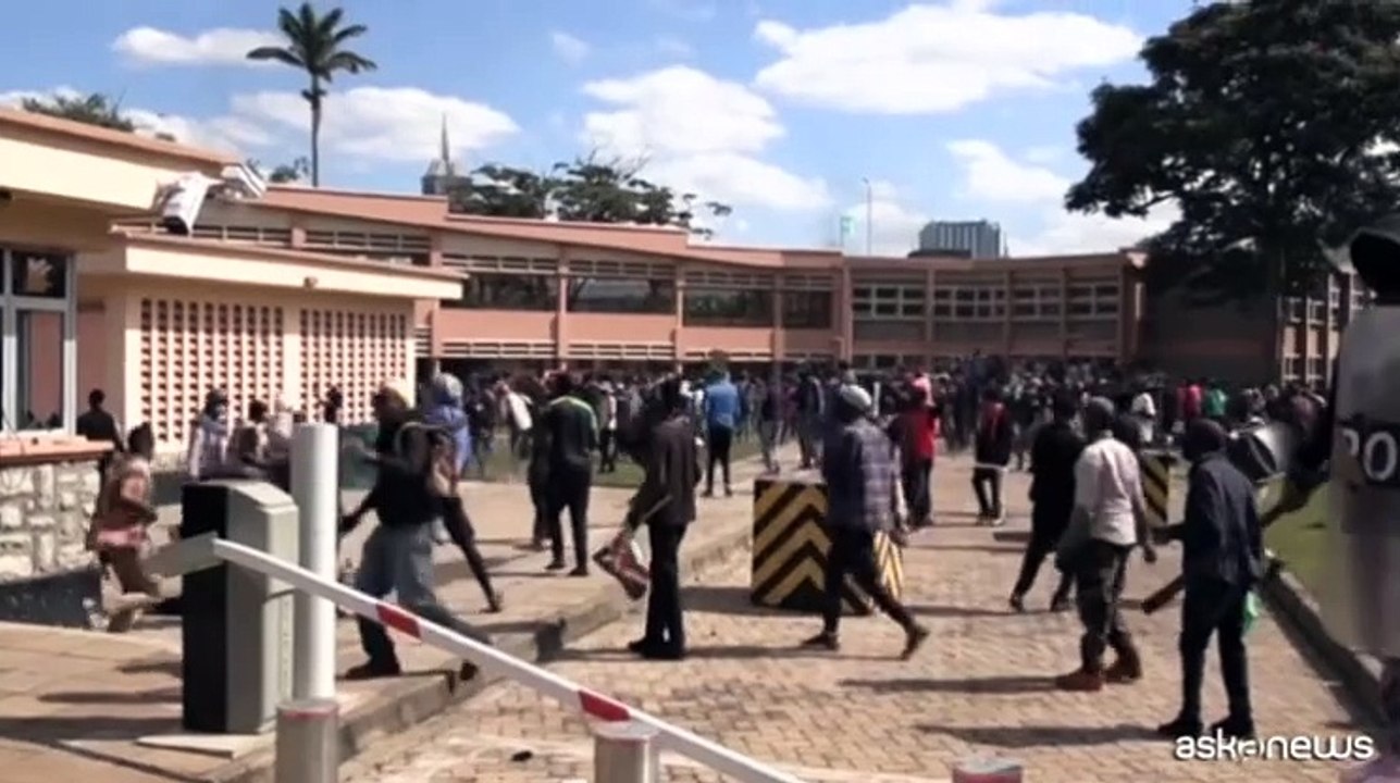 In Kenya dietro front su aumento tasse dopo scontri e morti