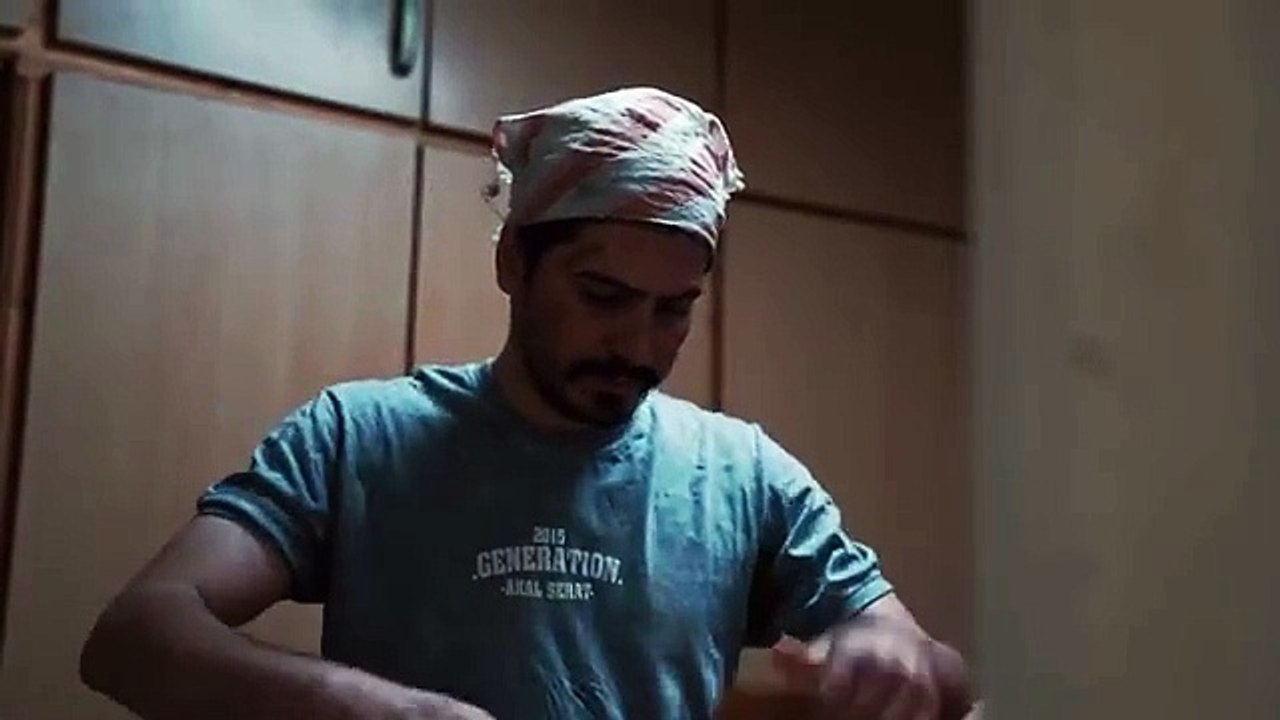 Mirror short horror movie