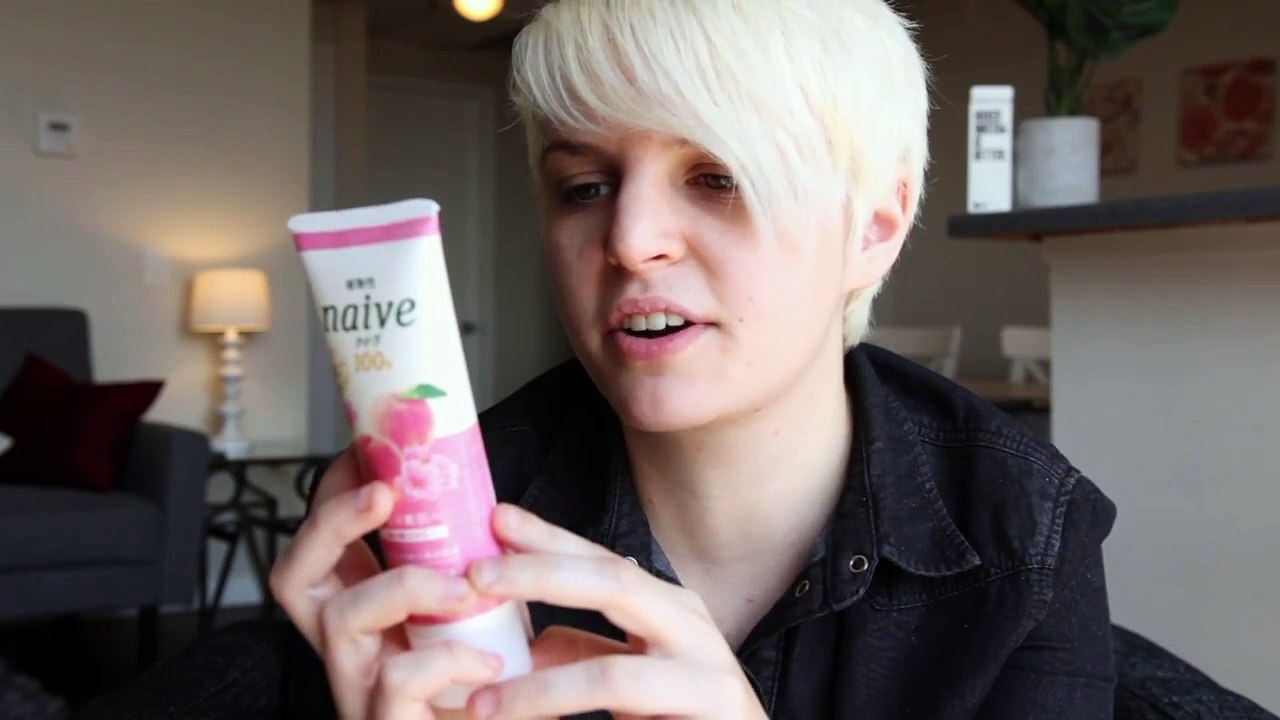 I AM CHEESE FACE Trying Asian Beauty Products! - YouTube
