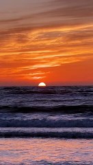 Beautiful golden orange sunset. March 26, 2023 @beach @sunset @ocean @golden_HD