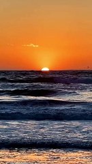 Last minute of the day. April 4, 2023 @sunset @scenery @ocean @bigwavebeach _HD