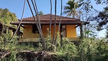 PARECIA CASA DE ACUMULADOR COMPULSIVO, CASA ABANDONADA COM TUDO DENTRO, NA BEIRA DA REPRESA