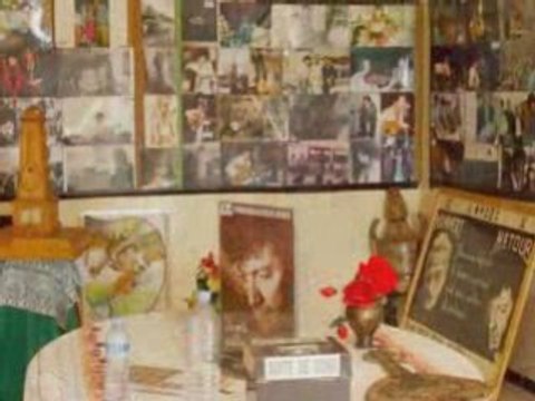 Pélerinage chez Le Prophète des Kabyles: Matoub!