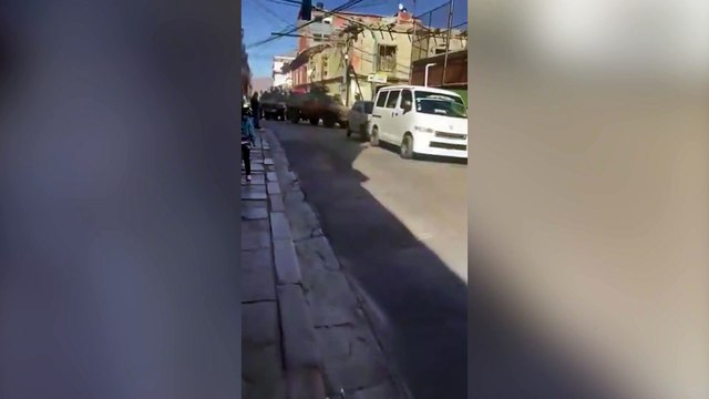 Se incrementa la presencia de unidades militares en La Paz, Bolivia, en lo que sería el inicio de un golpe de Estado contra el gobierno de Luis Arce