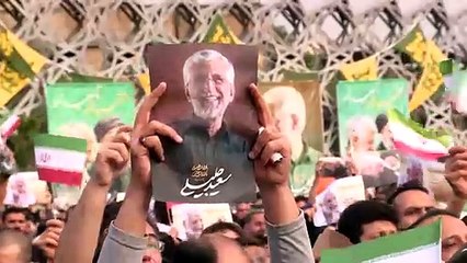 Los iraníes van a las urnas en una elección presidencial más abierta de lo previsto