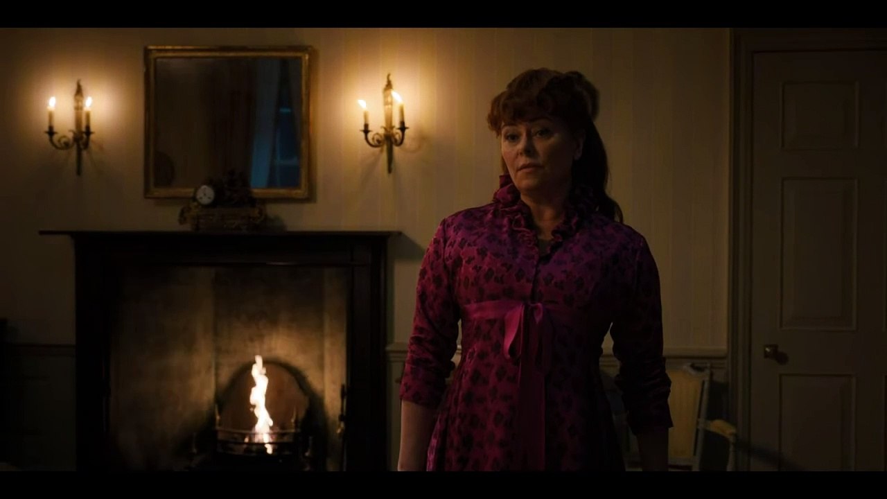 Bridgerton S1E5- Penelope Overhears Marina's Plan to Seduce Colin