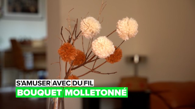 Jouez avec de la laine : bouquet de laine