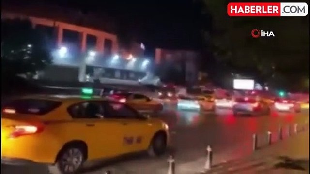 Beşiktaş Tüpraş Stadyumu'nda yangın paniği