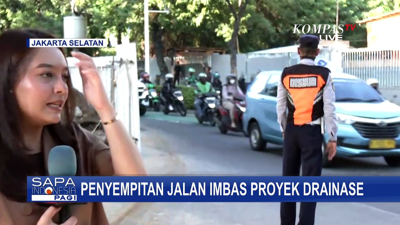 Imbas Proyek Drainase, Jalan Profesor Satrio Kuningan Macet