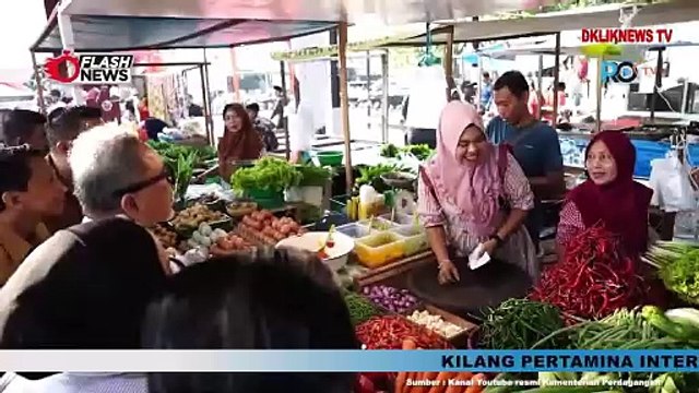 Zulkifli Hasan Resmikan Pasar Rakyat Palapa dan Pasar Minggu di Pekanbaru