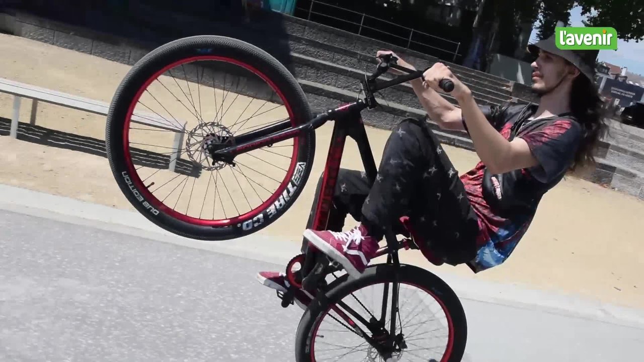 La bikelife, la vie en wheeling sur son BMX dans Bruxelles