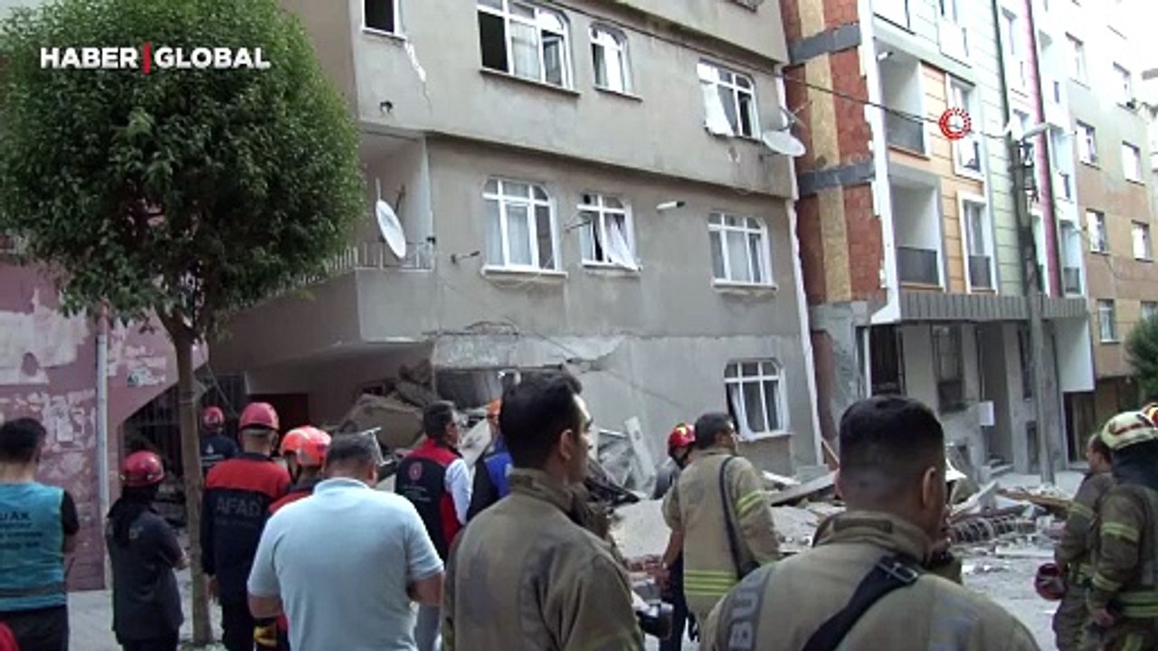 Çöken binadan son anda kaçarak kurtulan vatandaş: Deprem oluyor sandım