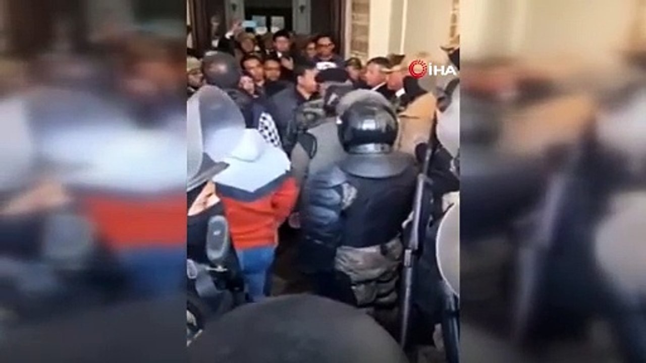 Bolivya'da darbe girişimi: Halk sokaklara döküldü