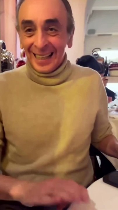 "Tu partiras avec ta Fatma, pour toi fini le RSA. Le bateau n'attend pas. [...] Quand va passer Bardella, tu vas retourner chez toi, tu mettras ta djellaba, tu pourras prier toute la journée" peut-on entendre