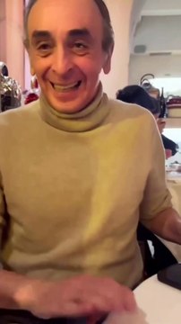 Tu partiras avec ta Fatma, pour toi fini le RSA. Le bateau n'attend pas. [...] Quand va passer Bardella, tu vas retourner chez toi, tu mettras ta djellaba, tu pourras prier toute la journée peut-on entendre