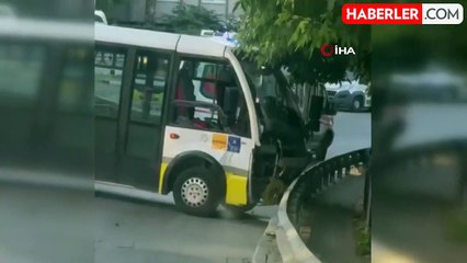 Otomobile çarpmamak için manevra yaptı, demir korkuluklara çarptı: 1 yaralı