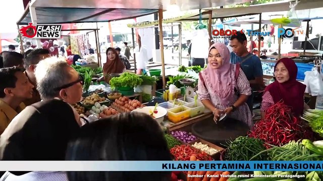 ZULKIFLI HASAN RESMIKAN PASAR RAKYAT PALAPA DAN PASAR MINGGU DI PEKANBARU
