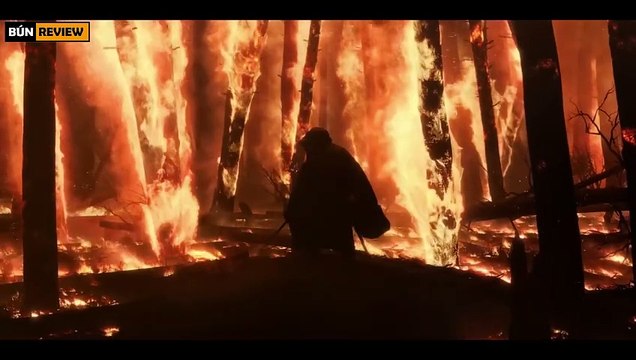 Cô gái sở hữu phép thuật của phù thủy tối thượng Merlin điều khiển cả rừng cây - Review phim Cursed