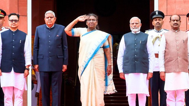 संसद में हुआ राष्ट्रपति अभिभाषण सत्र, द्रोपदी मुर्मू ने बजट के फोकस को लेकर दिए ये संकेत
