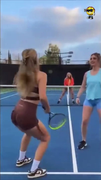 Women's Tennis  - #funny #funnyfails #funnyvideo #humor #humour #humormemes #memes #fails