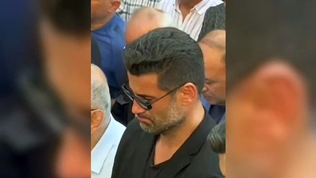 Volkan Demirel, babasını gözyaşları içinde son yolculuğuna uğurladı