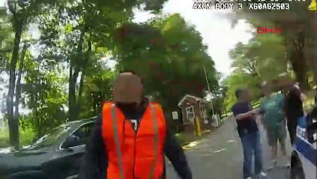 Eylem Tok ve oğlu Timur Cihantimur’un gözaltına alınma anları polis kamerasına böyle yansıdı