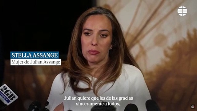La mujer de Assange llora ante las cámaras; 'Os pedimos espacio y privacidad'