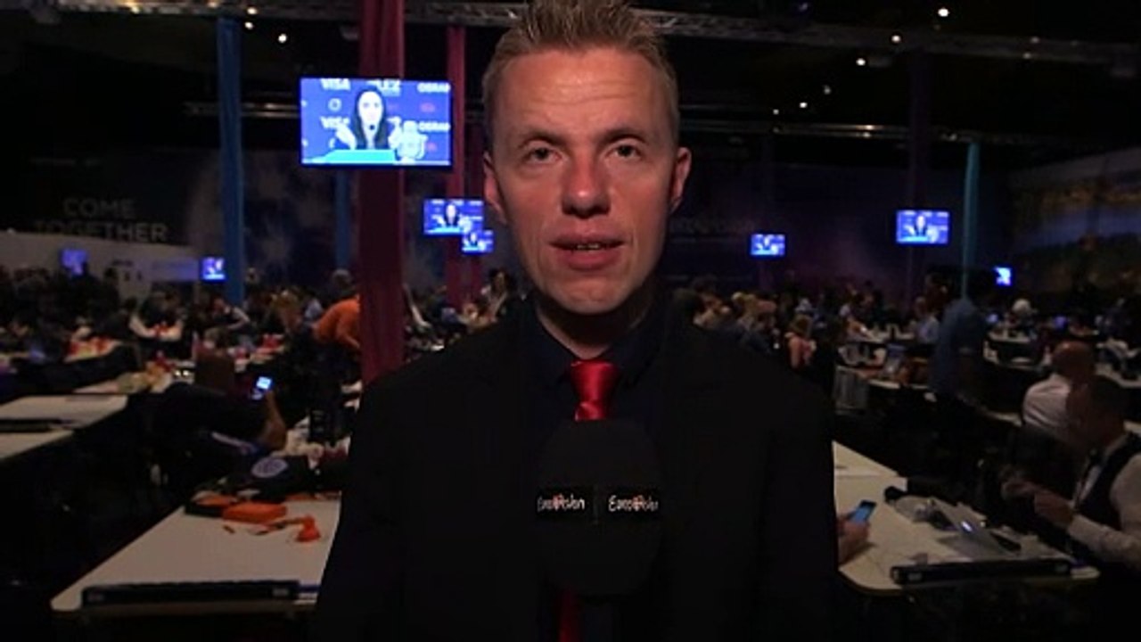 Grand Prix-kommentator: Ukrainsk sejr kan få Rusland til at trække sig |2016| DR