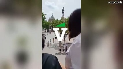 Concejales intentan colgar bandera LGTBI en el Ayuntamiento de Valencia y llega la policía