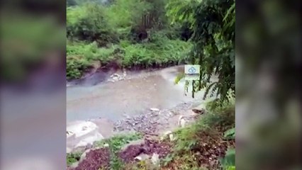 Tải video: Unwetter und Starkregen sorgen in Italien für Überschwemmungen