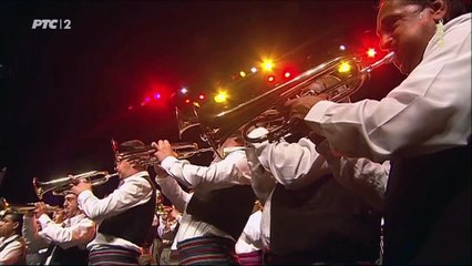 Cigani lete u nebo (Gypsies fly into the sky) - 100 SRPSKIH TRUBA