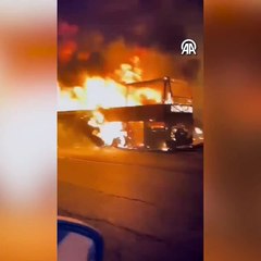 Adana'da seyir halindeki otobüste yangın çıktı! İşte o anlar...