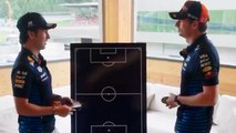 Checo Pérez y Max Verstappen arman su equipo ideal de futbol con pilotos de Fórmula 1