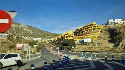 Beautiful Architecture in a Clean City 🏙️