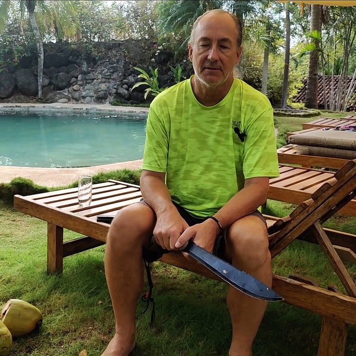 (300) Öffnung KOKOSNUSS mit Klaus | AUSWANDERN nach COSTA RICA