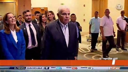 Cuestionan aumentos de sueldos aprobados por el Contralor