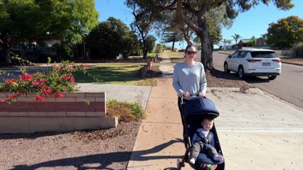 Whyalla residents celebrate as birthing services return to local hospital after year-long suspension