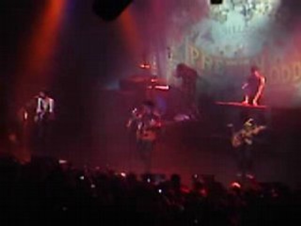 Concert Panic at the disco Mad as rabbit 2 6 Mars 2008