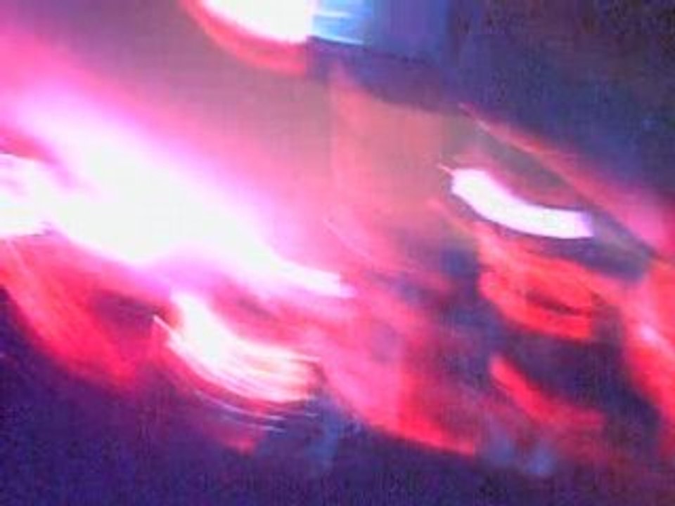 OMARION ELYSEE MONTMARTRE