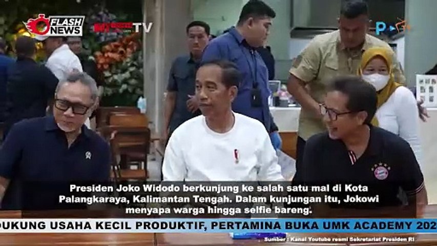 Minum Es Teh Di Palangkaraya Mal, Jokowi Sapa Dan Selfie Bersama Warga Palangkaraya