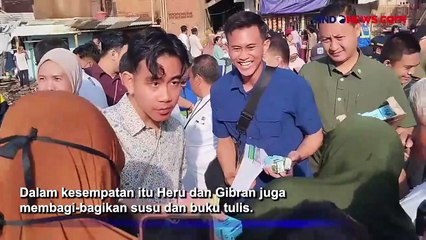 Momen Heru Budi dan Gibran Bagi-Bagi Susu dan Buku Gratis saat Tinjau Tegal Alur